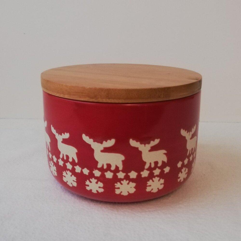Ciroa Red & White Moose Bowl with Bamboo Lid